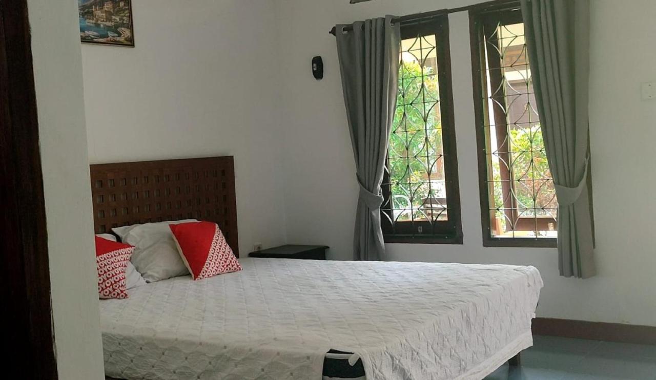 Oyo 2864 Mangsit Garden Homestay מראה חיצוני תמונה