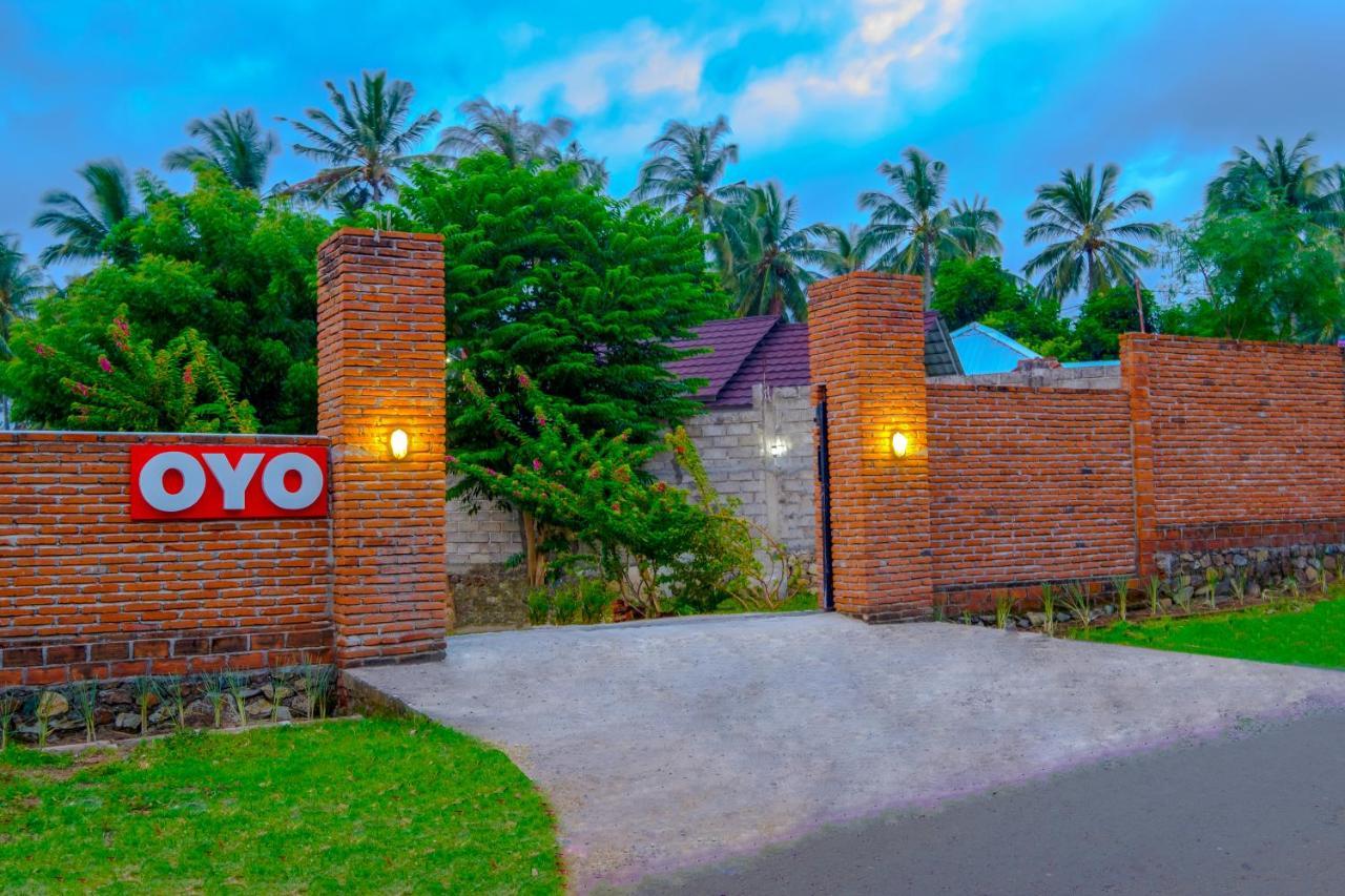 Oyo 2864 Mangsit Garden Homestay מראה חיצוני תמונה