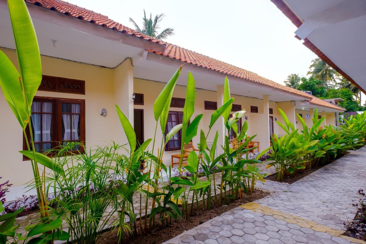 Oyo 2864 Mangsit Garden Homestay מראה חיצוני תמונה