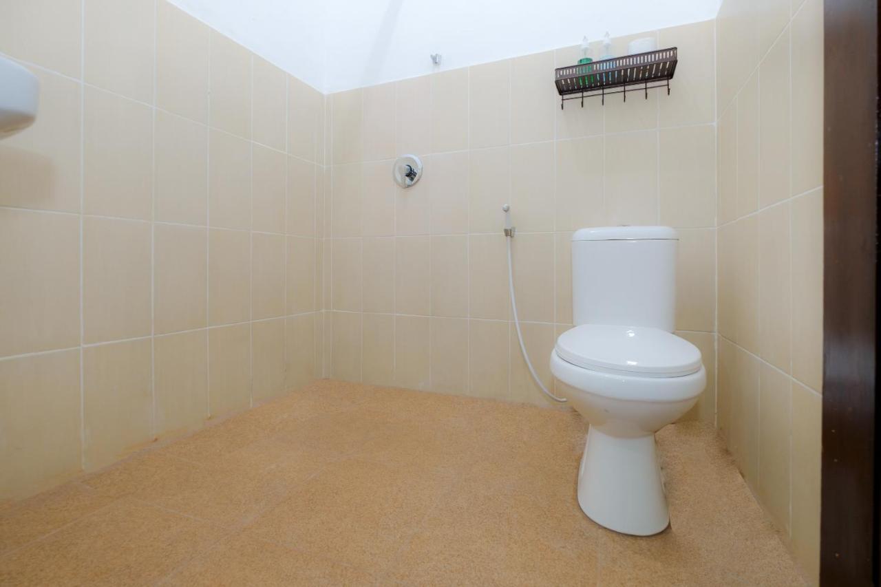 Oyo 2864 Mangsit Garden Homestay מראה חיצוני תמונה